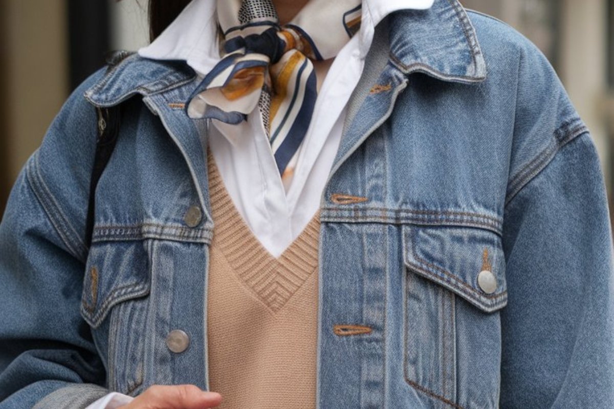 10 T-Shirt Outfit Ideas for a Casual Day Out